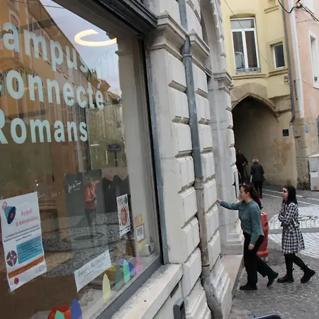 Apartment Le Six Romans-sur-Isere
